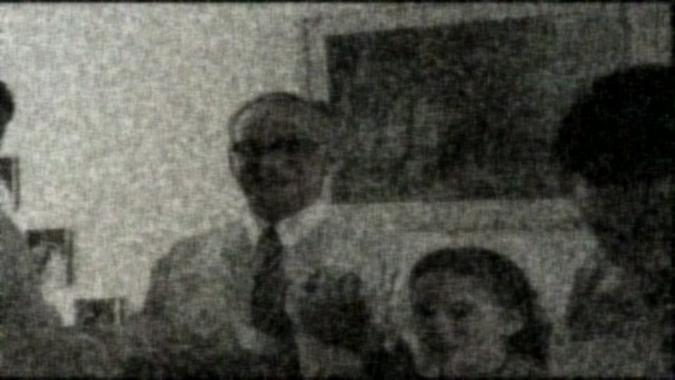 Etapa 3 del daño en la cinta al forzar la expulsión de la videocámara